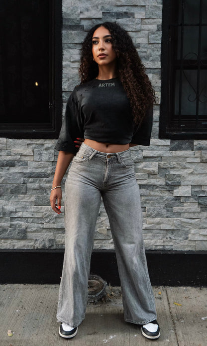 model is 140LB 5'6 wearing XS